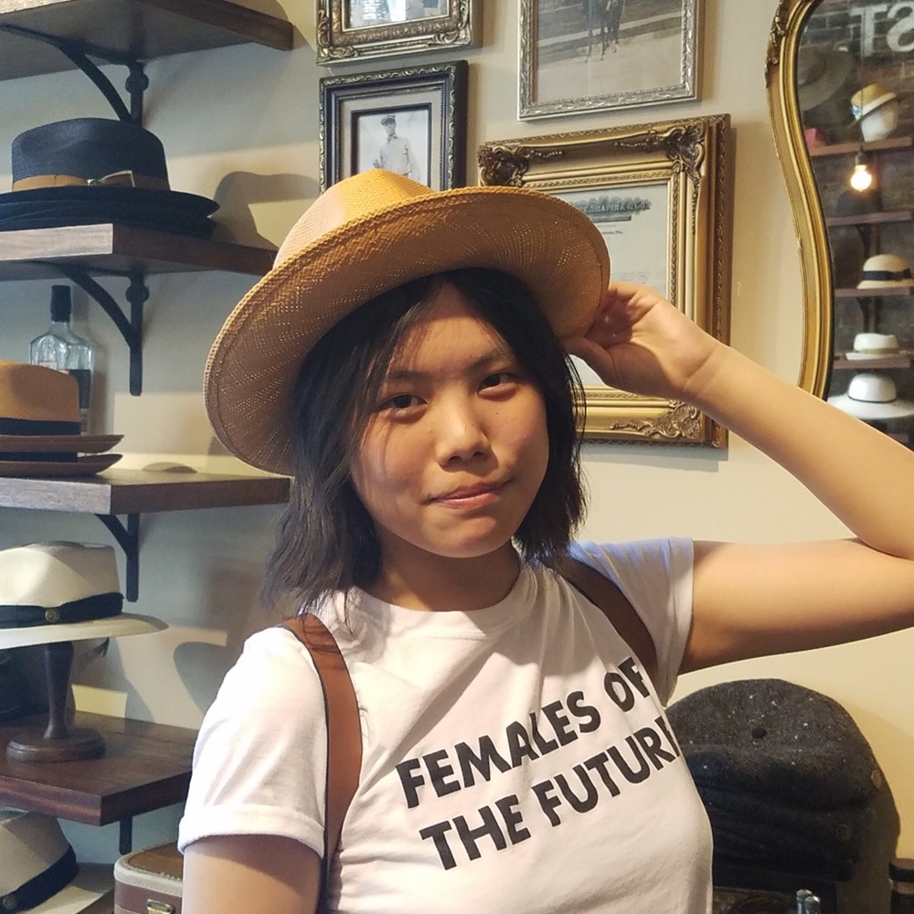 Meet your Posher, Aurora